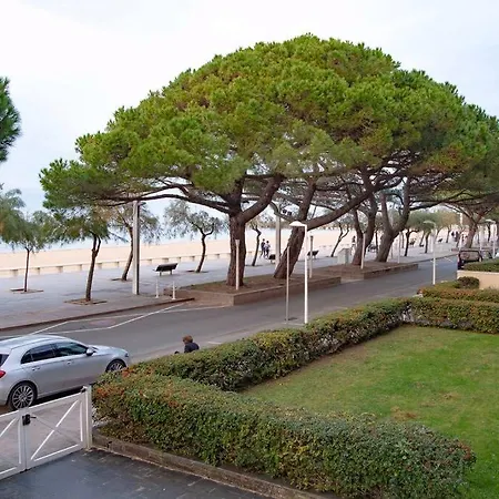 En 1ere Ligne Face A La Mer Apartment